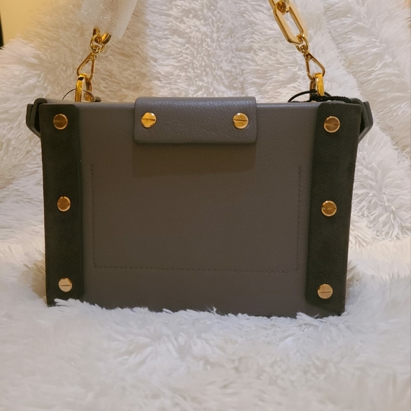 Yuzefi Asher Box Chain Top Handle Leather Bag - Picture 4 of 4
